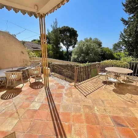Chateaubriand Sur Proche Du Centre * Hyères